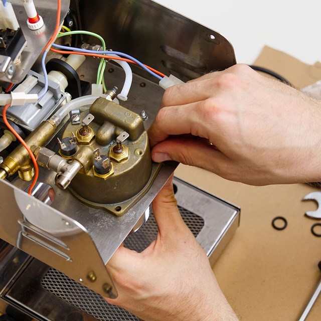 ¡También disponemos de recambios originales!